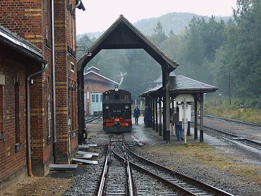 im Bahnhof Bertsdorf