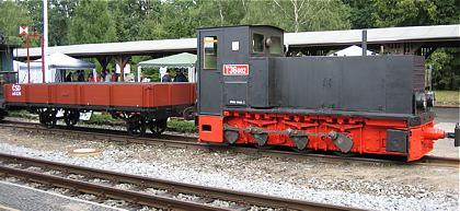 T 36 002 im Bahnhof Bertsdorf