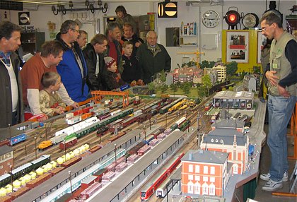 reger Zugbetrieb mit 24 Zügen