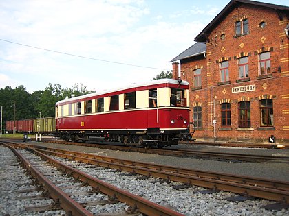 VT 137 322 in der Abendsonne