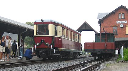 VT 137 322 vor der Abfahrt nach Oybin VT 137 322 vor der Abfahrt nach Oybin