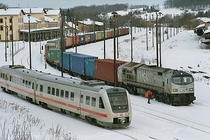 BR 612 in weiß und ITL "Blue Tiger"