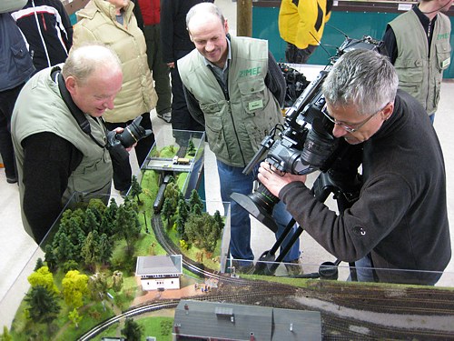 Gefilmt, aber nicht gesendet: Das Team der Sendung "Eisenbahn-Romantik" Gefilmt, aber nicht gesendet: Das Team der Sendung "Eisenbahn-Romantik"
