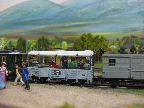 Der offene Bänkelwagen ist ein echter "Hingucker" Der offene Bänkelwagen ist ein echter "Hingucker"