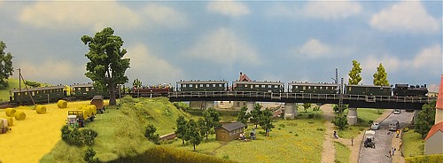 Unser Zug wird von einer VIK gezogen Unser Zug wird von einer VIK gezogen