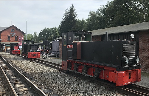 Lokparade 3x HF130C im Bahnhof Bertsdorf - Aufstellung vom Sonnabend