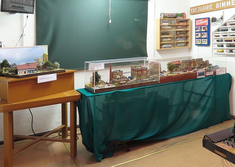 im Ausstellungsraum im Ausstellungsraum
