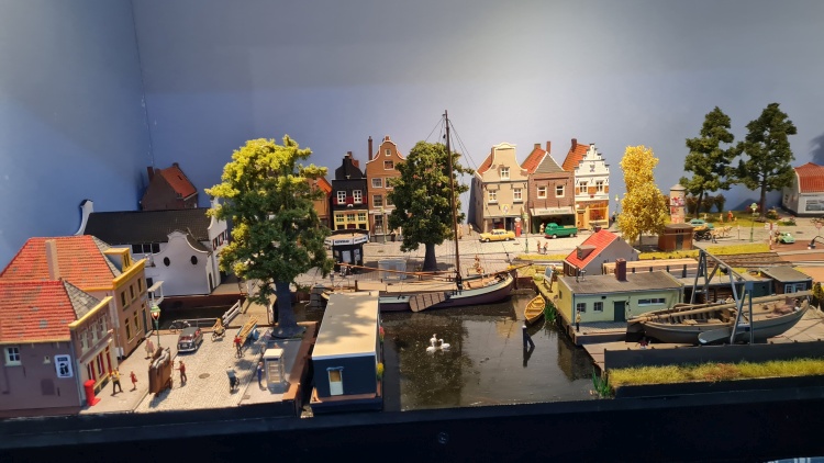 Eine h&uuml;bsche Hafenszene