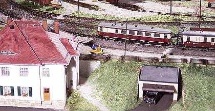 VT 137 322 mit Beiwagen