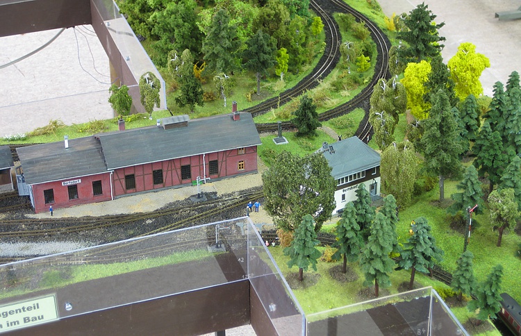 Baumbestand am Bahnhof Bertsdorf Baumbestand am Bahnhof Bertsdorf