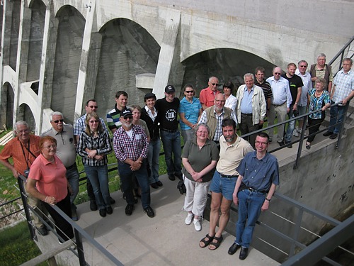 Gruppenfoto an der Linach-Talsperre